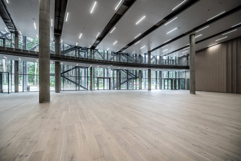 5-reaton-mixed-oak-1c-silk-mat-finish-tg.jpg