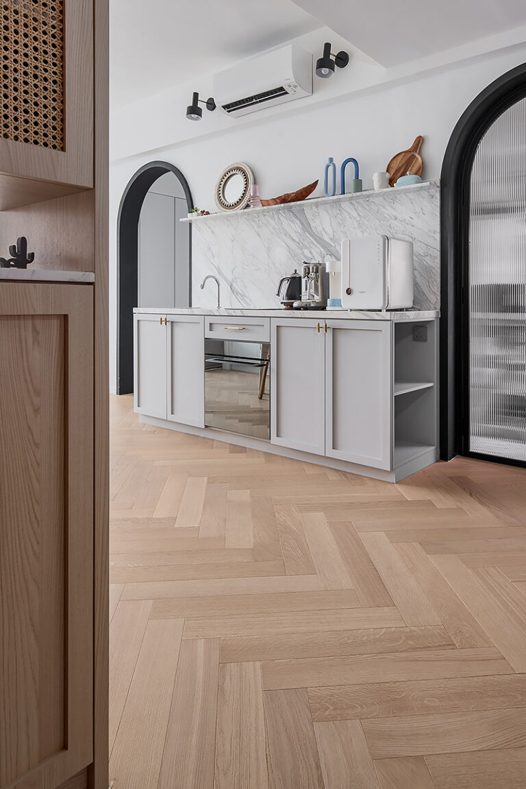 herringbone-vanilla-oak-sb-2.jpg