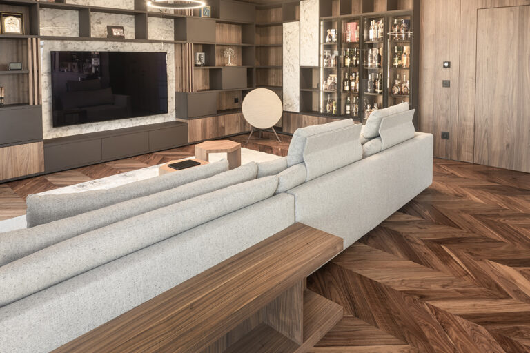 parketsense-chevron-american-walnut-1.jpg